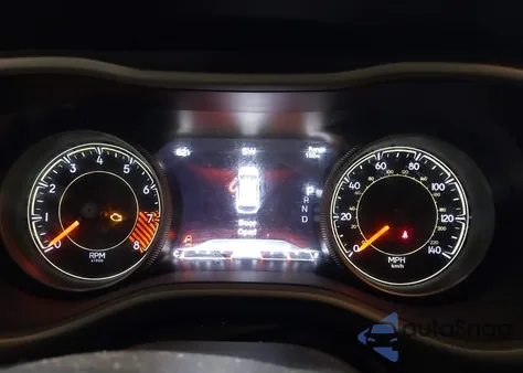 2015 Jeep Cherokee Limited z USA, uszkodzony, nr VIN 1C4PJMDS6FW682399